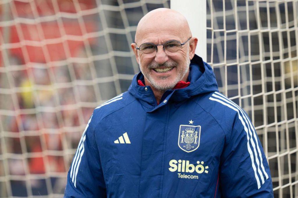 Luis De la Fuente, entrenador de España, elige al mejor futbolista del mundo: “todo lo hace excepcionalmente bien”