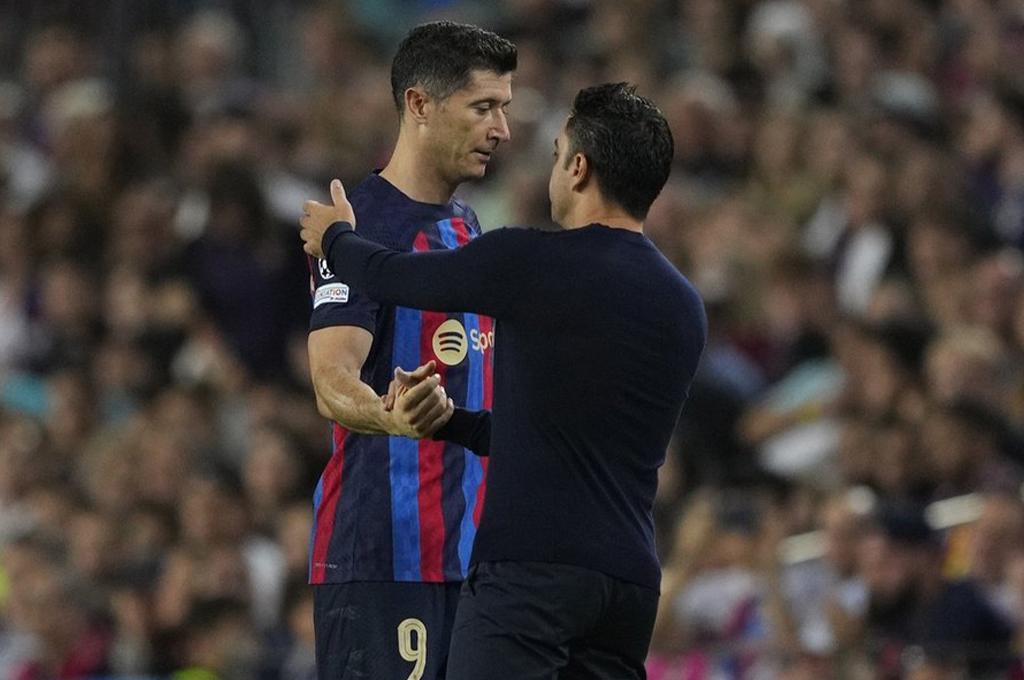 El gesto de Lewandowski luego de sufrir dolorosa eliminación en la Champions League contra el Bayern Múnich