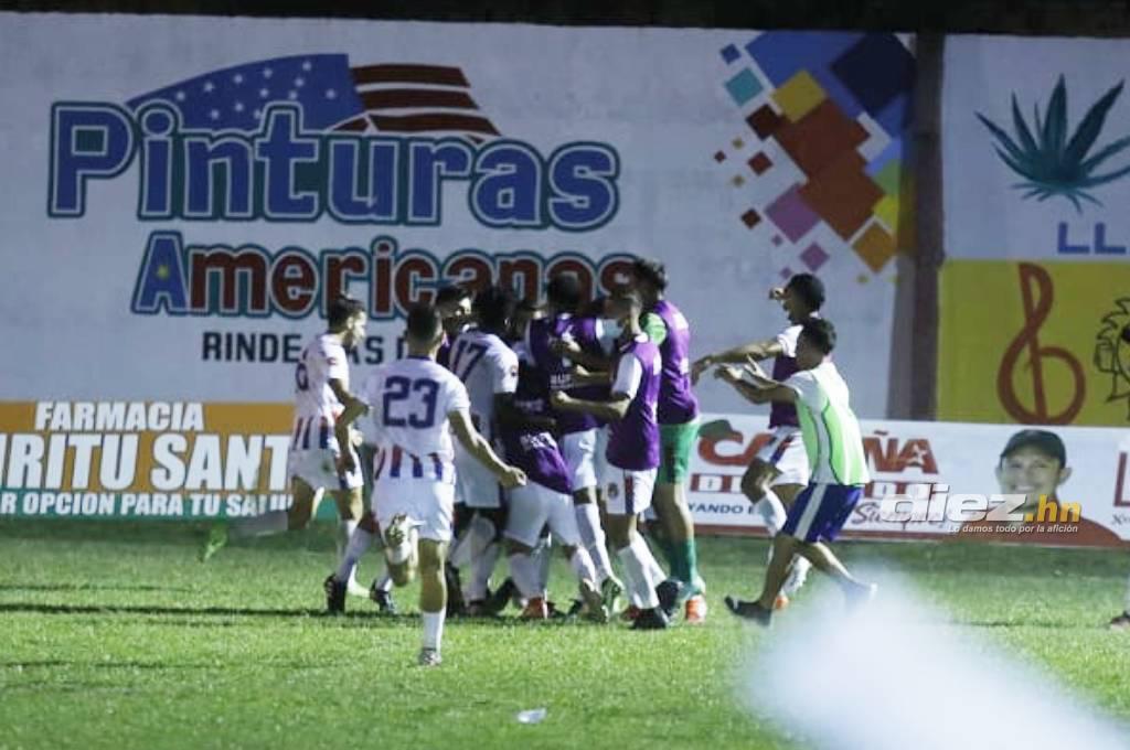 Real Juventud derrota a San Juan en un clásico dramático con el debut de ‘Rambo’ de León en la Liga de Ascenso