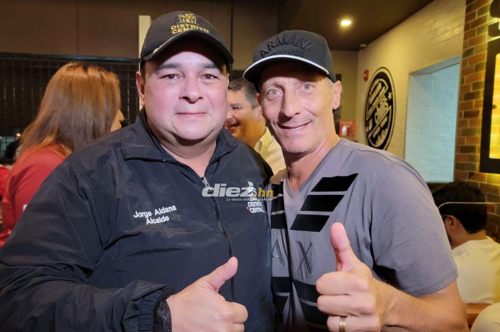 ¡Con tremenda alegría! Así fue la cena privada que tuvo el Olimpia tras la conquista de la Copa 36 ante los Potro de Olancho FC