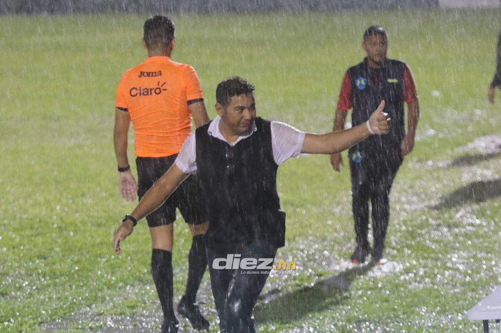 ¡Locura total! Invasión de aficionados y tristeza de Lone: Así celebró el ascenso a Liga Nacional el Olancho FC