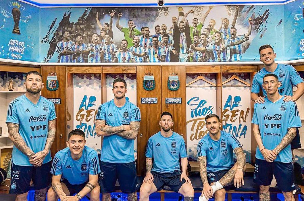 Leo Messi y sus ‘muchachos’ ya están en Argentina: El increíble mural y trapo para la ‘Pulga’ y la nueva camisa de la Albiceleste