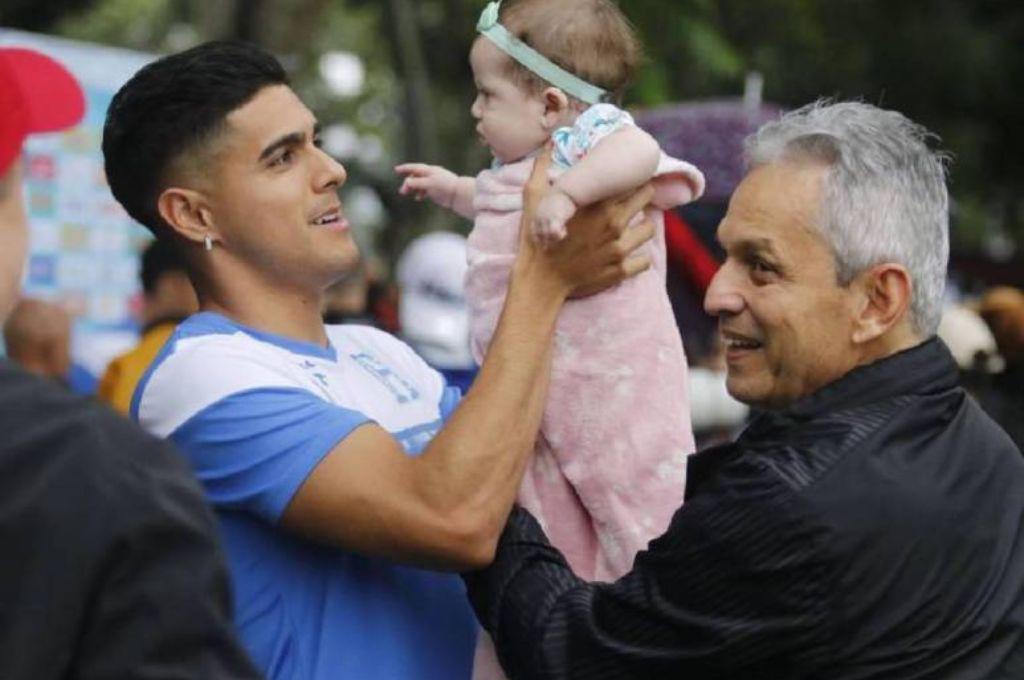 Periodista de México quedó ‘enamorada’ de Luis Palma tras su doblete y le envía mensaje atrevido: “Yo también quiero...”