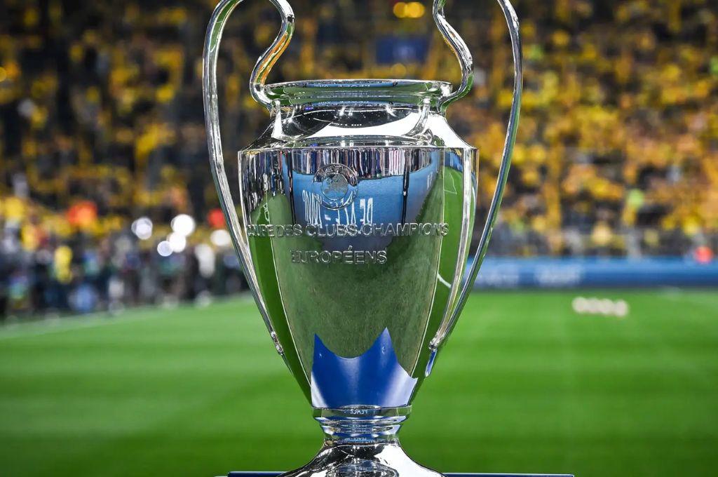 Zlatan Ibrahimovic quiere la Champions League: el tremendo equipo que armó el Milán para volver a dominar Europa