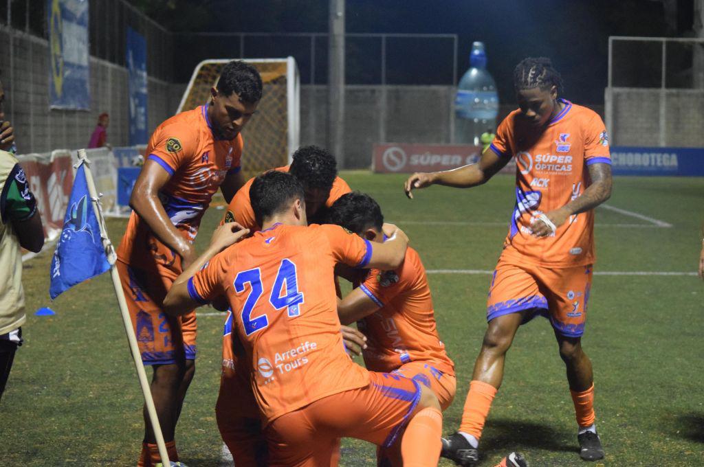 Pasan la escoba: equipo de la Liga Nacional anuncia barrida en su plantilla tras finalizar el torneo Clausura 2025