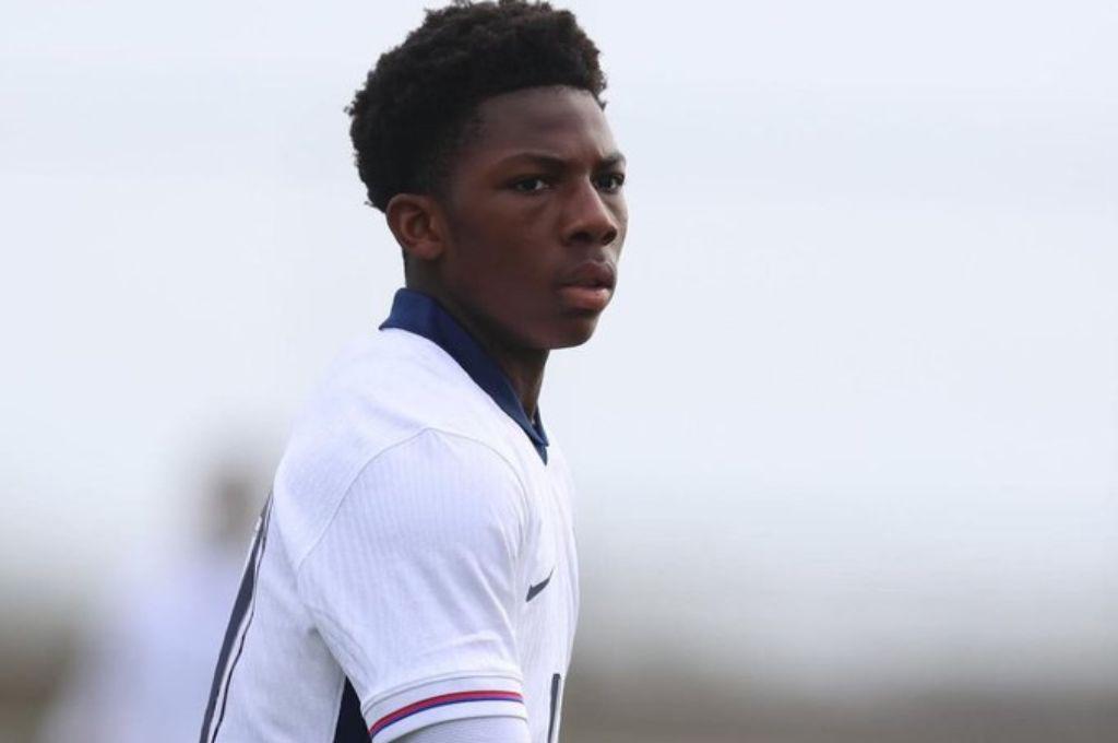 FICHAJES: El retiro de Messi, nuevo jugador del Madrid y la presentación de Mbappé; Flick confirma sus primeros fichajes