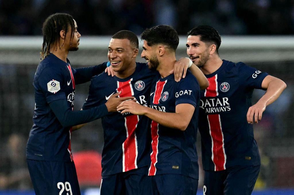 Mbappé y su amargo despido del Parque de los Príncipes: El gran gesto con Keylor, la foto que recorre el mundo y el tifo del PSG