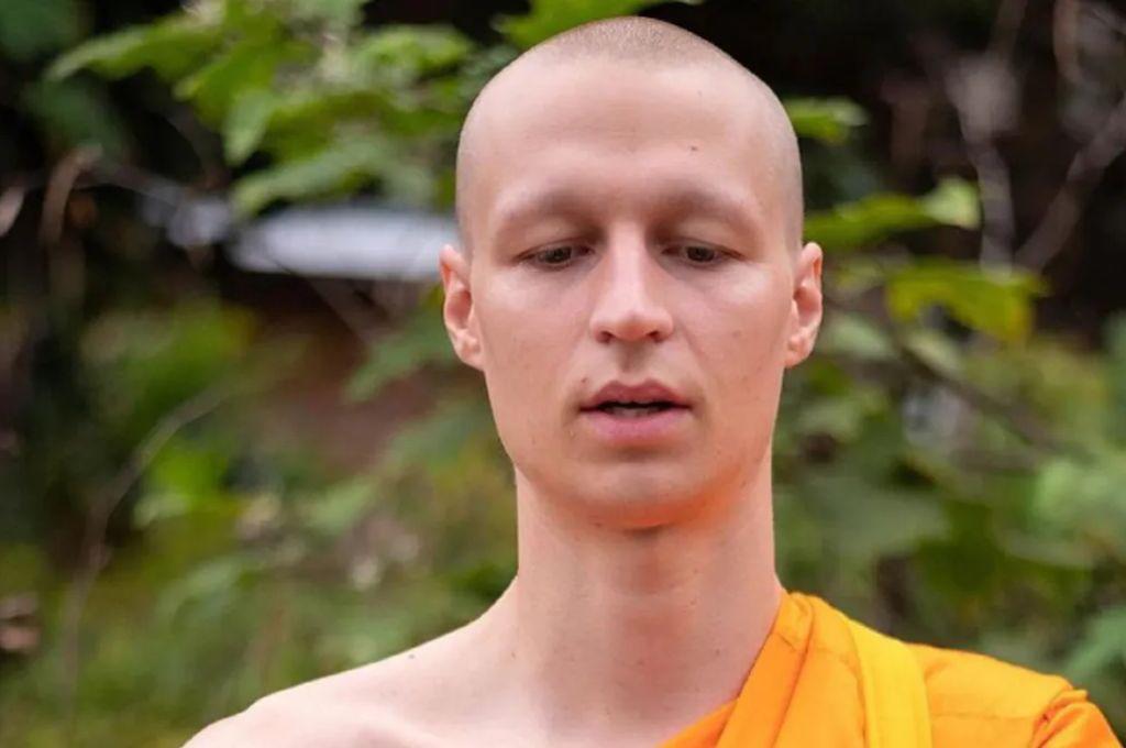 Campeón en Italia y se retiró del fútbol para ser monje budista: “No hay que tomarse la vida demasiado en serio”