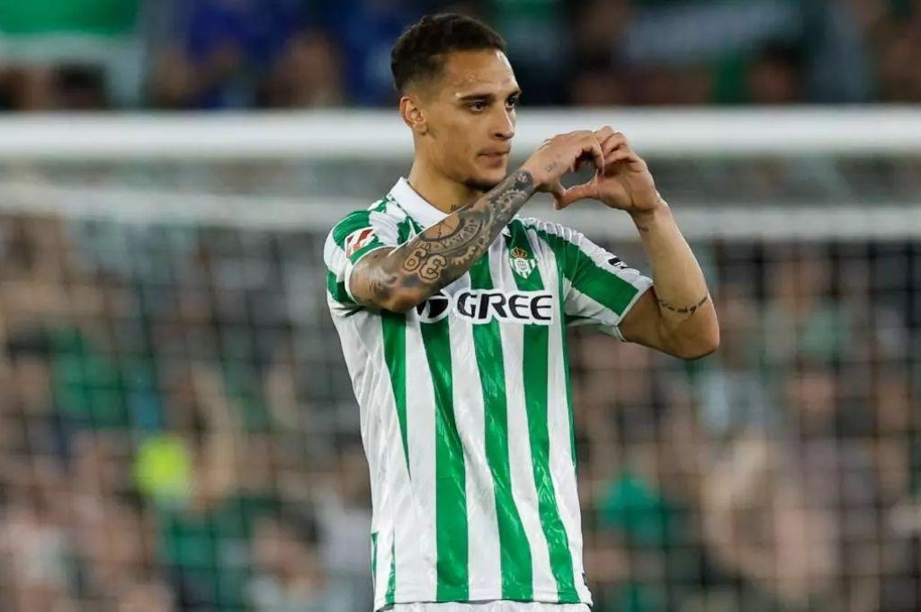 Luis Enrique ya no los quiere en el PSG y ficha a joya; Barcelona con refuerzo de lujo y la cantidad millonaria que pide el United por Antony