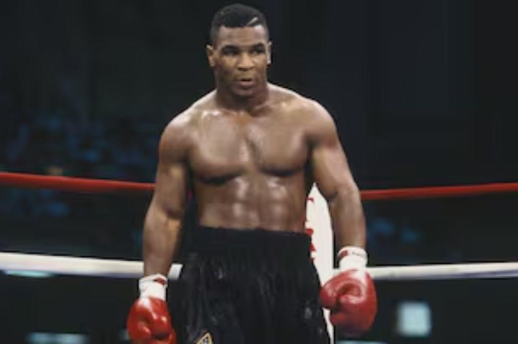 Mike Tyson hizo historia junto a él: ¿Quién es el entrenador del boxeador hondureño Téofimo López?