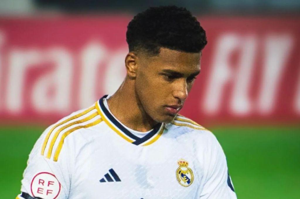 Se tatuó el nombre de “su hija” y descubrió que no es el padre biológico: “Hicimos pruebas de ADN y salieron negativas”