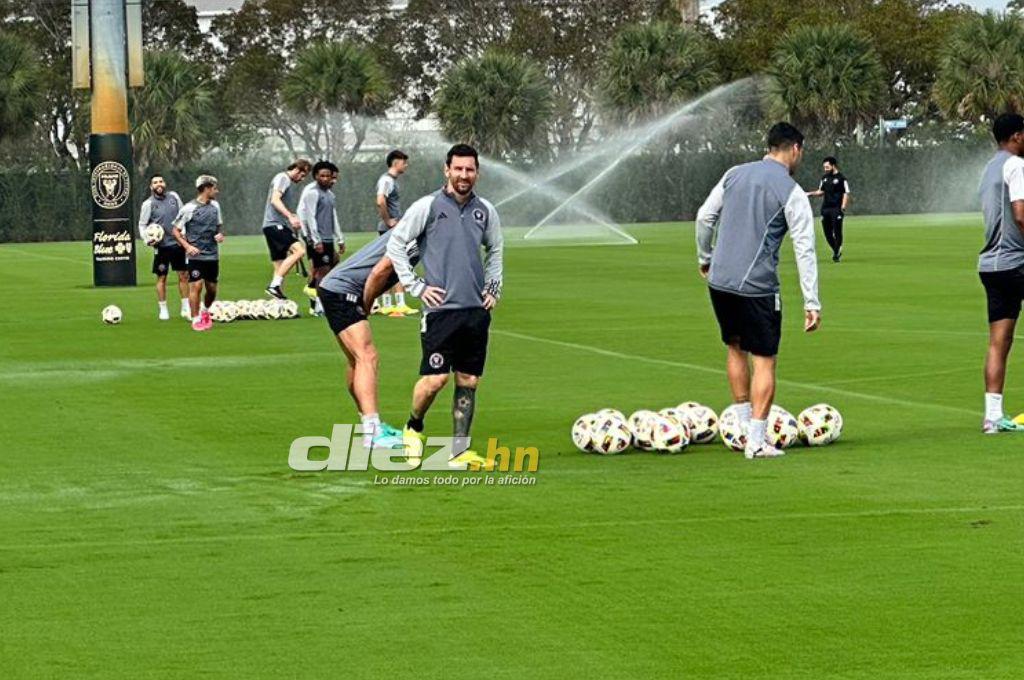 ¿Se podrán tomar fotos con Messi en El Salvador? El saludo del argentino con David Ruiz y los guardaespaldas del ‘10’