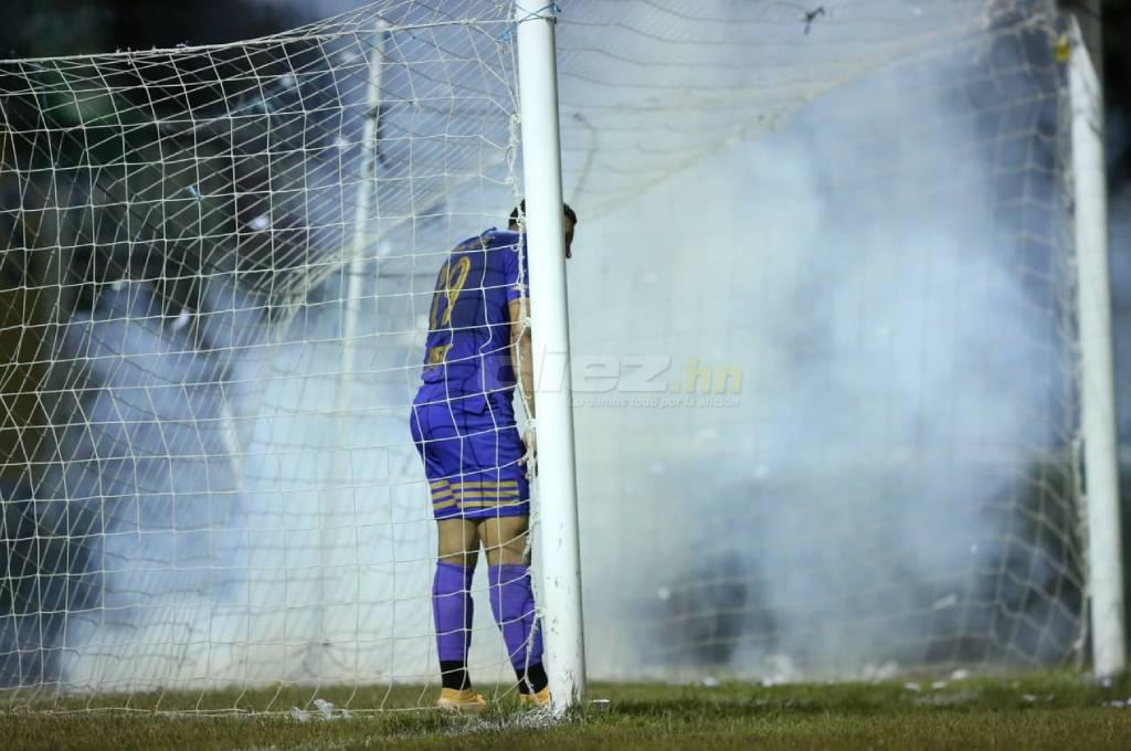 La frustración de Welcome, el festejo del Olancho y el ‘firulais’ en la cancha: así se vivió en fotos la final de la Liga de Ascenso