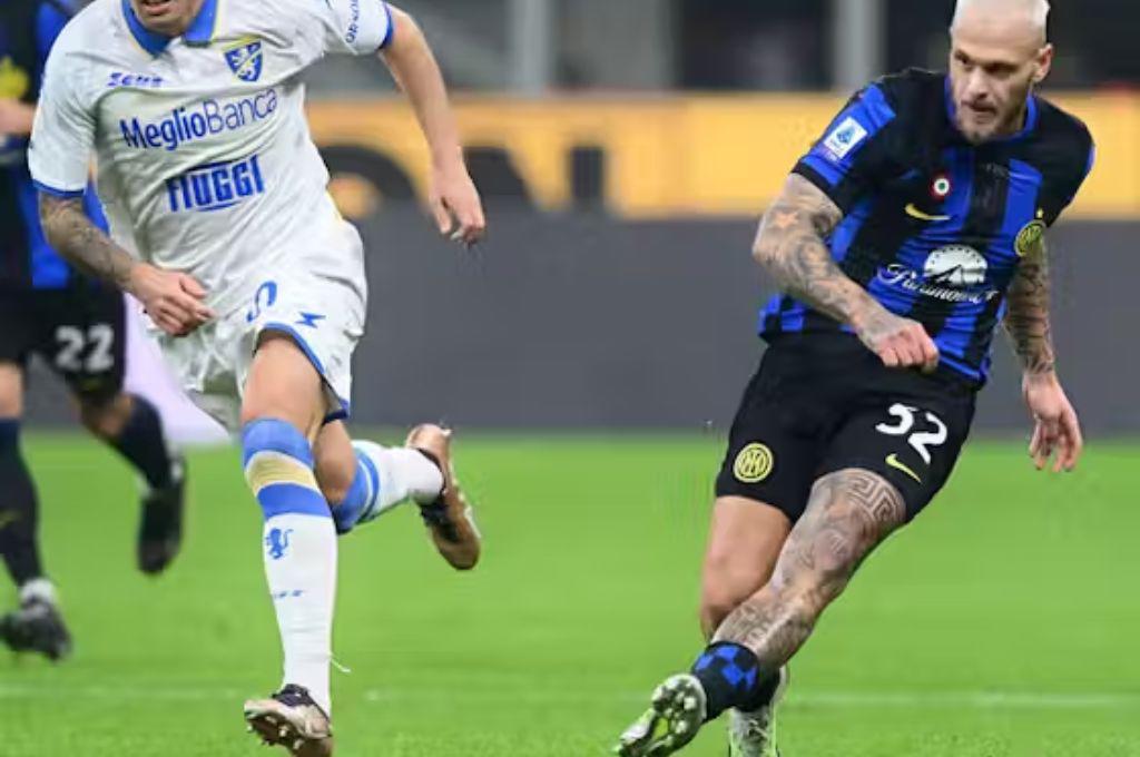 Premios Puskas 2024: ¿Quiénes son los rivales que tiene Michaell Chirinos al mejor gol del año?