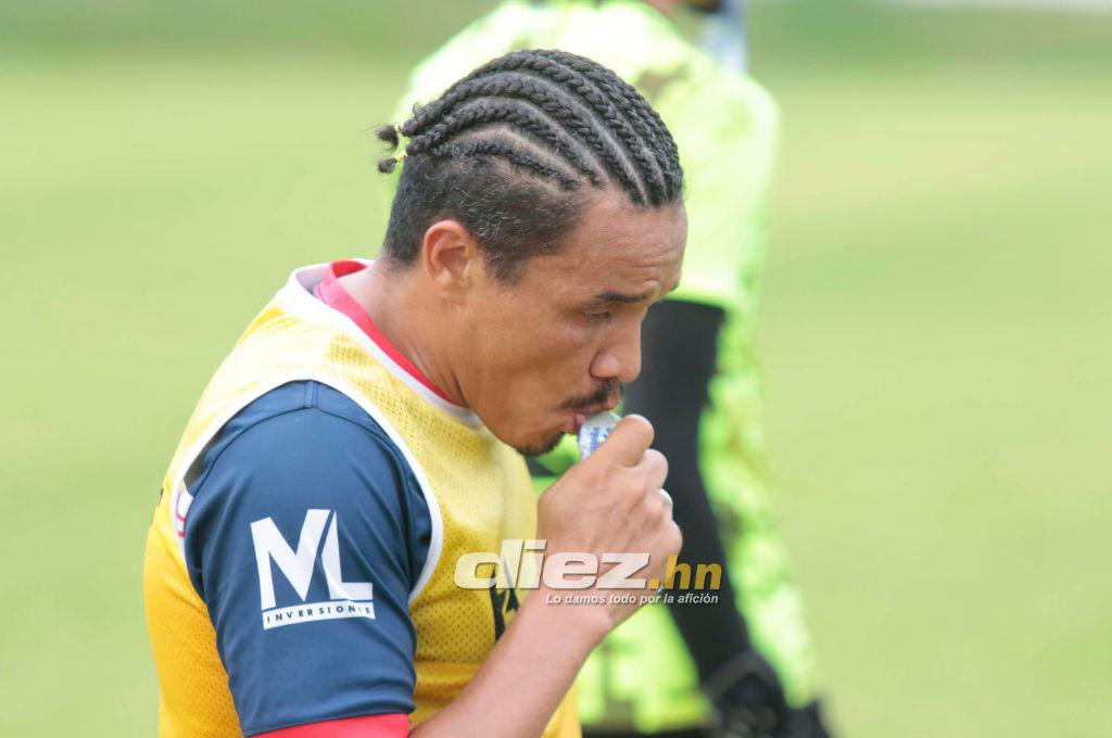 El niño que dejó perplejo, el look tipo rasta y su dorsal: La andanza de Rambo de León con el Atlético Júnior