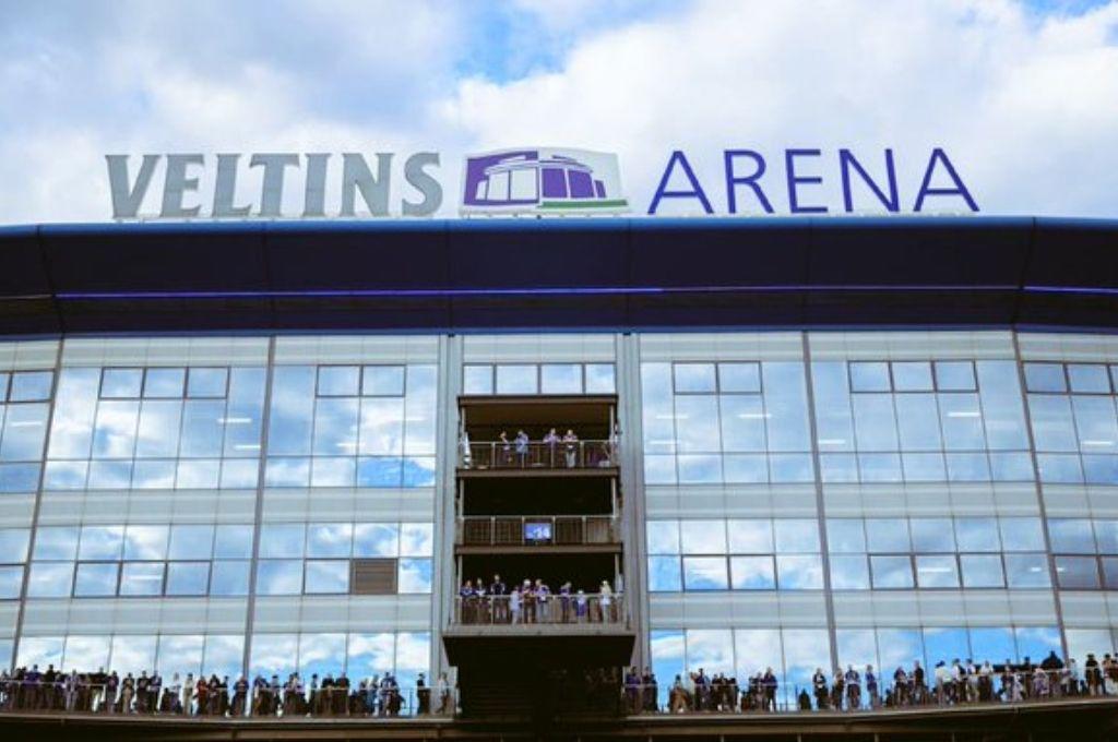 Tragedia en Europa: falleció en estadio histórico cuando ya todos se habían ido y revelan la causa de su muerte