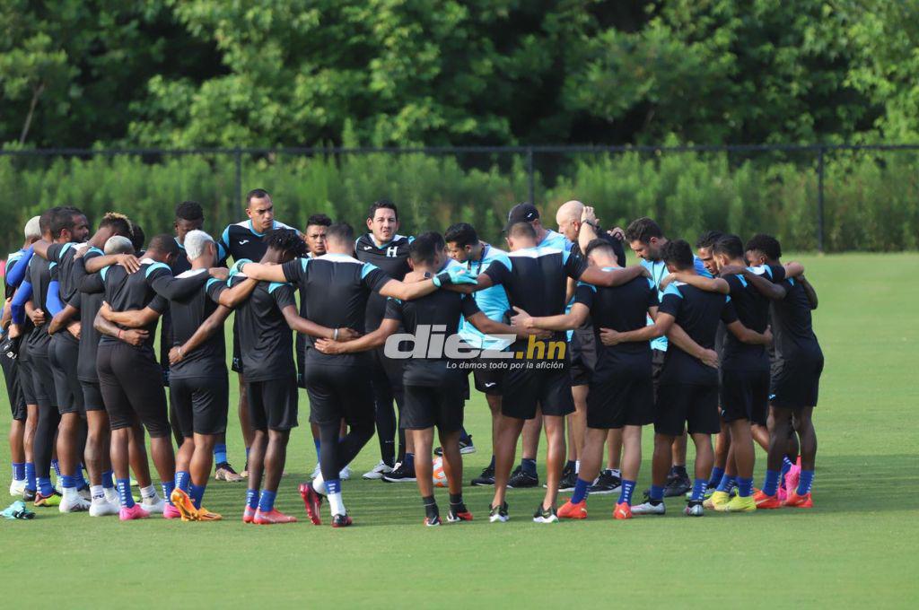 La charla de Diego con futbolista y la admiración de “Chelito” a Pinto: el último entrenamiento de Honduras antes de enfrentar a Haití