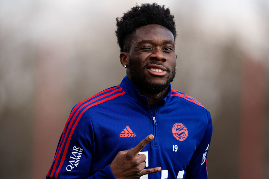 Alphonso Davies ya no tiene problemas cardíacos y se alista para Qatar 2022: “Estoy feliz por estar de vuelta”