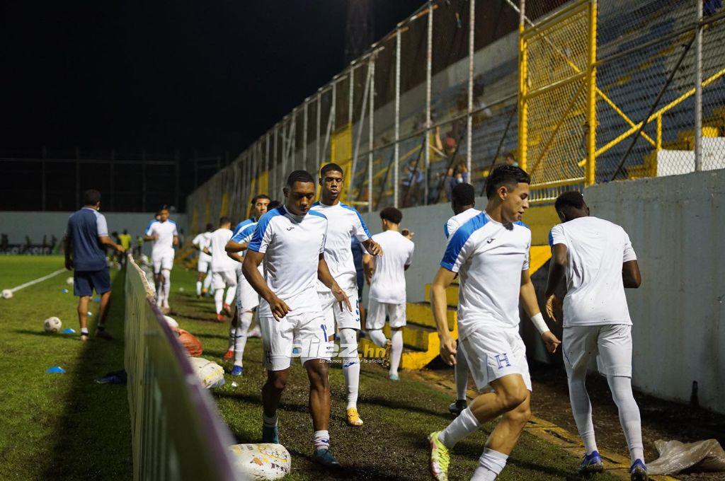NO SE VIO EN TV: Quiénes llegaron a ‘espiar’ a Honduras, así de espantoso quedó el Morazán y la visita sorpresa que recibió EEUU en el Nacional