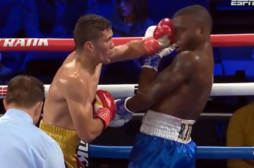 Henry “Moncho” Lebrón castiga duramente al “Escorpión” Ruiz y lo derrota por nocaut en el séptimo round en el Madison Square Garden