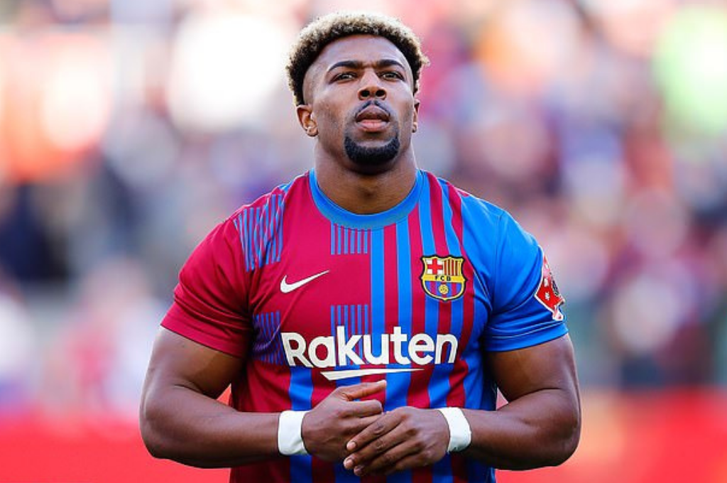 Xavi lo quiere, pero se tiene que ir: Los 10 jugadores que saldrán del Barcelona tras el fracaso en Europa League y quedar al borde del nadaplete