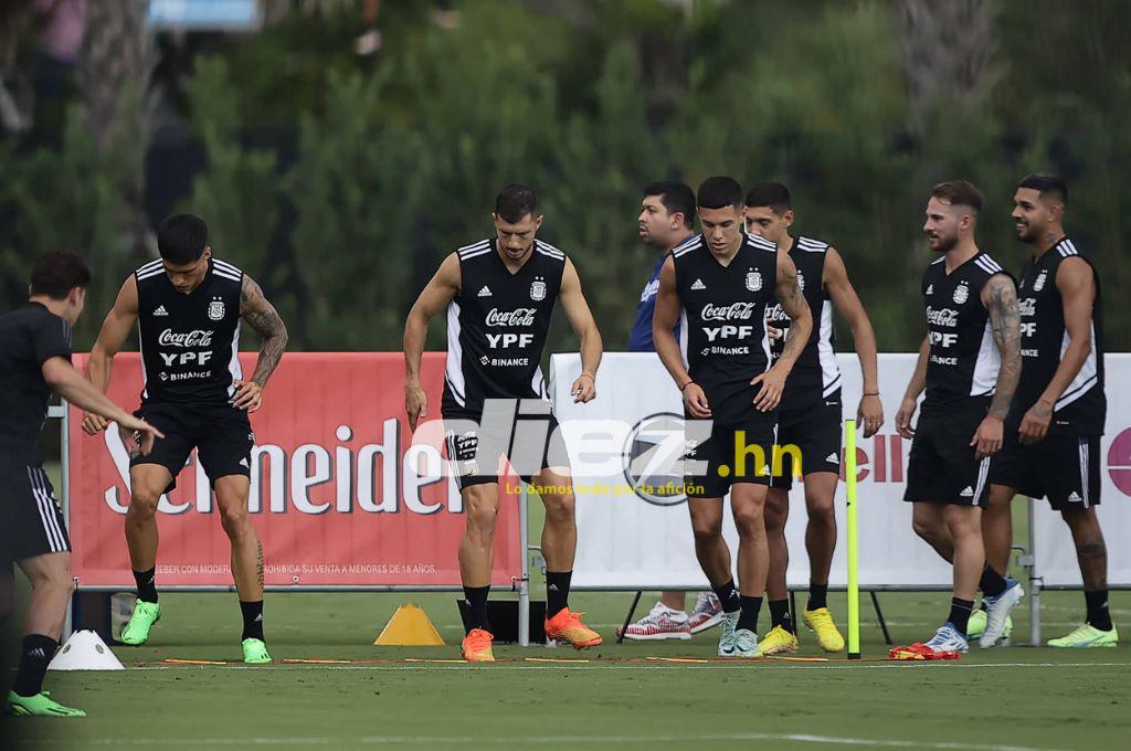 Así fue el segundo entreno de Argentina en Miami: liderado por Messi, Di María concentrado y las hermosas aficionadas