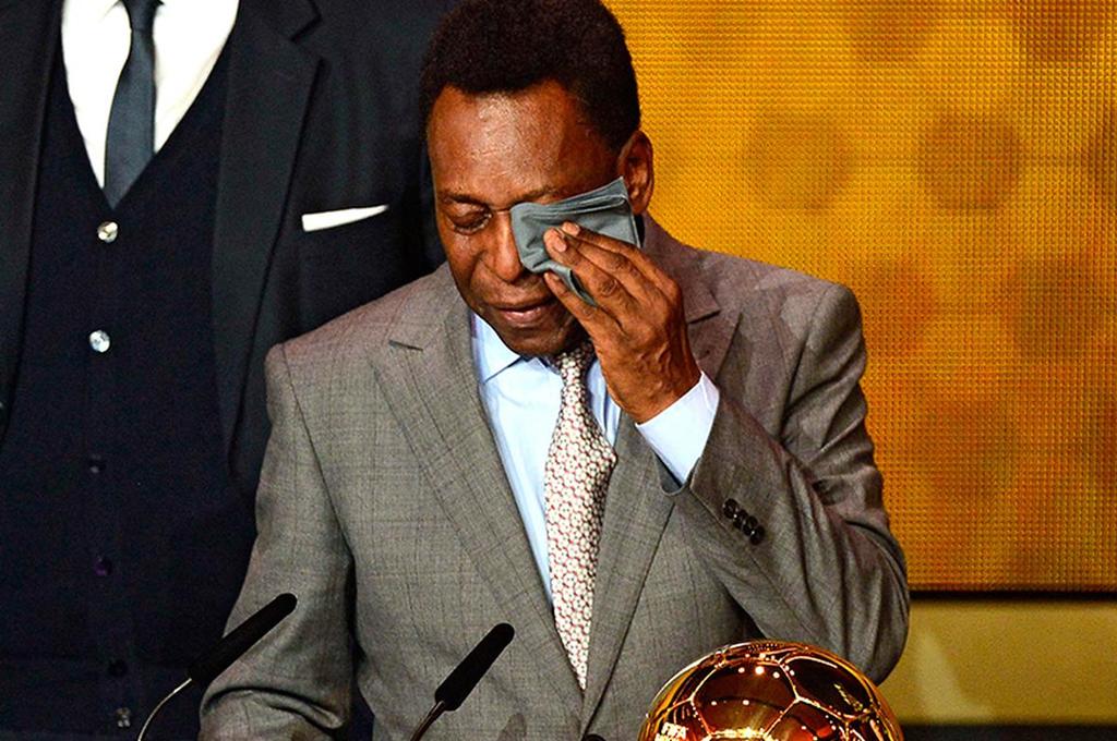 Pelé y el triste momento que vive con su salud: El tricampeón mundial sufre de un cáncer ya generalizado