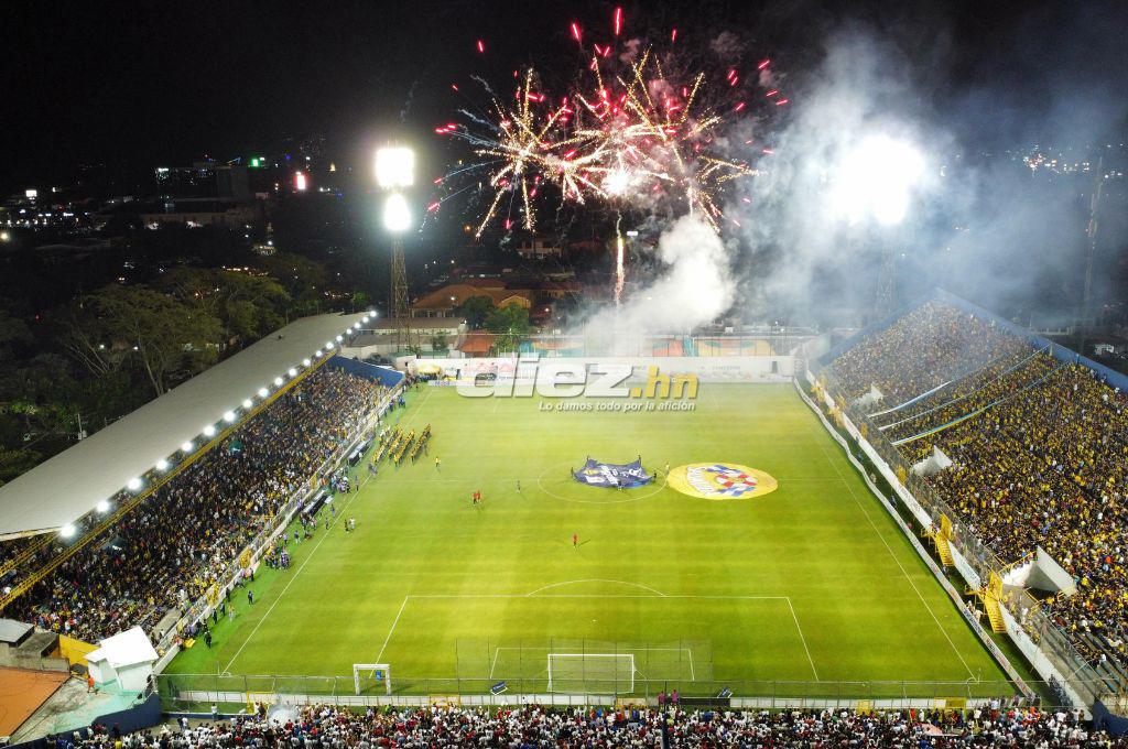 No se vio en TV: La tristeza de los jugadores del Olimpia por la crisis, bronca de Menjívar con la gente y el llenazo en el Morazán