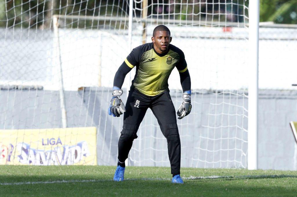 Real España le pone un ultimátum al portero “Buba” López, quien sigue sin renovar contrato