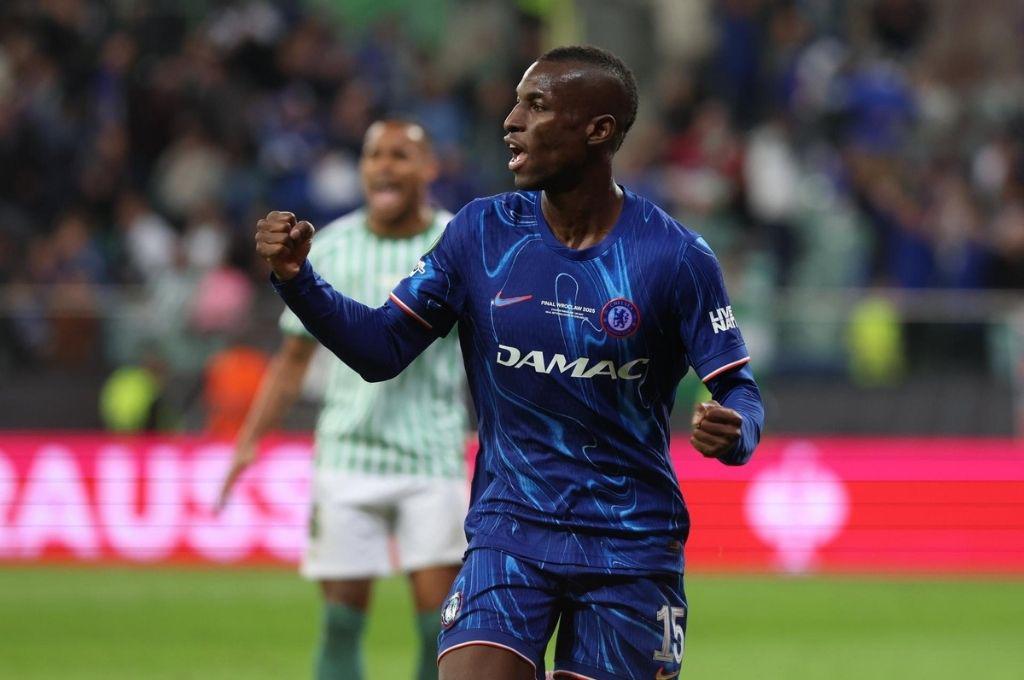 Se irá del Real Madrid para poder jugar el Mundial 2026, Barcelona recibe oferta de oro y el Bayern ficha a figura del Chelsea