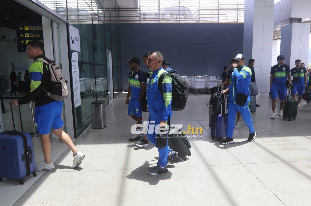 ¡Con la ilusión intacta! Olancho FC sale rumbo a Costa Rica para encarar el duelo ante el Alajuelense en la Copa Centroamericana