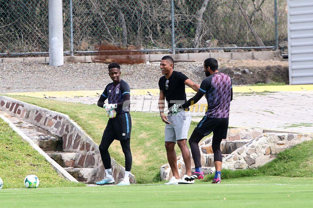 Visita de lujo, las órdenes de Pedro Troglio y las apuestas de Menjívar; así entrenó el Olimpia previo a la final ante Olancho