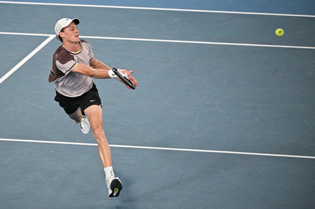 Italia se desborda por Sinner, el gesto ‘loco’ del campeón del Abierto de Australia y el mensaje especial a su padres