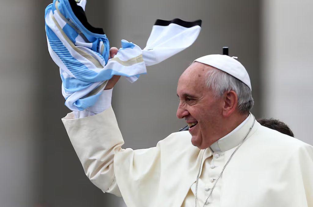 Papa Francisco: hizo llorar a Messi, el club de sus amores y motivo por el que no vio el Mundial que ganó Argentina en 2022