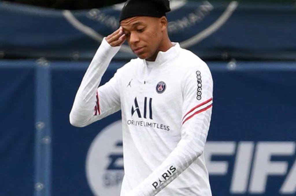 Mbappé se despidió de sus compañeros del PSG en el entrenamiento: ¿A qué equipo les dijo que va?