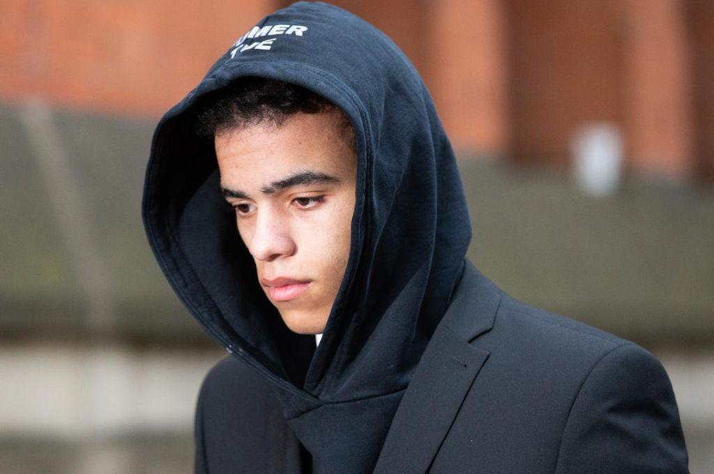 ¿Volverá a jugar fútbol? Mason Greenwood sale bien librado y  retiran los cargos de violación y agresión en su contra