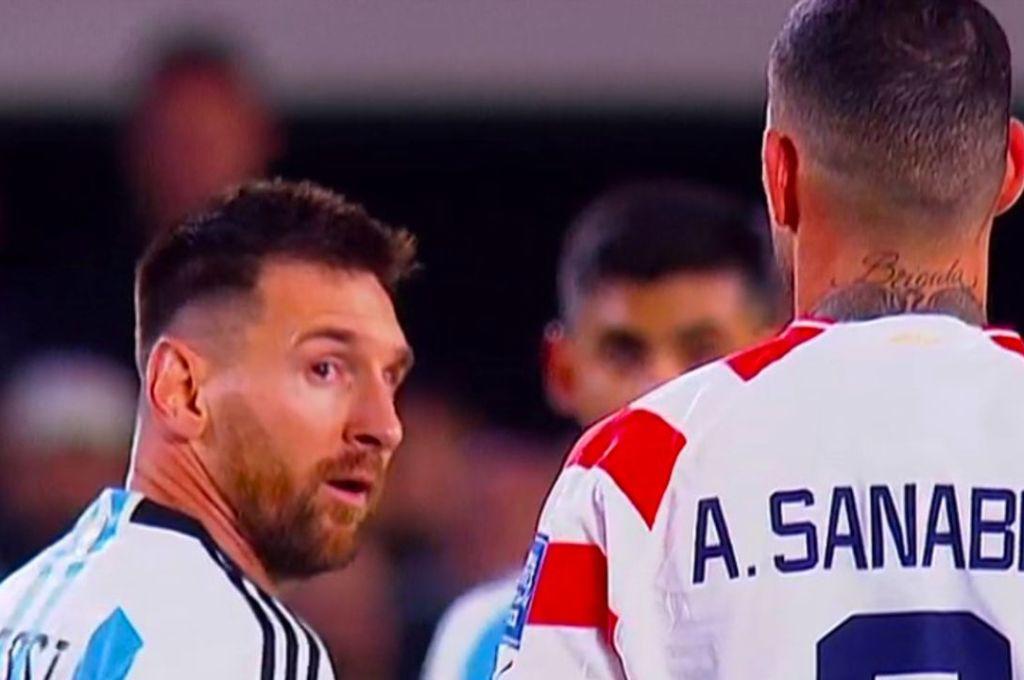 Le escupió a Messi y Leo lo humilló ¿Quién es Antonio Sanabria, el autor del golazo de chilena en el Paraguay-Argentina?