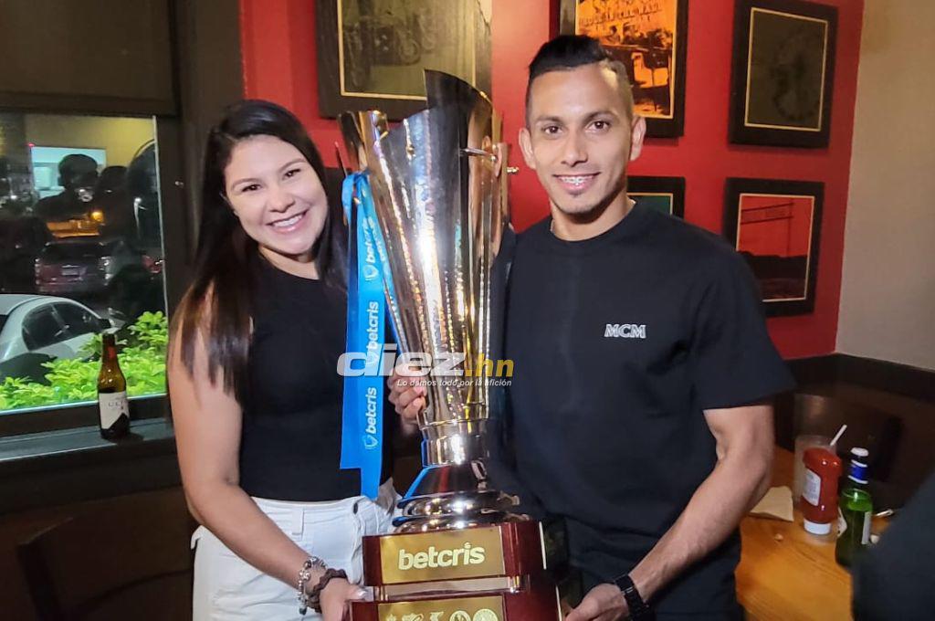 ¡Con tremenda alegría! Así fue la cena privada que tuvo el Olimpia tras la conquista de la Copa 36 ante los Potro de Olancho FC
