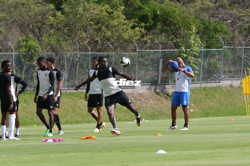 ¿Hará variantes? Eduardo Espinel busca su primer título con el Olimpia y así quieren vencer a Real España