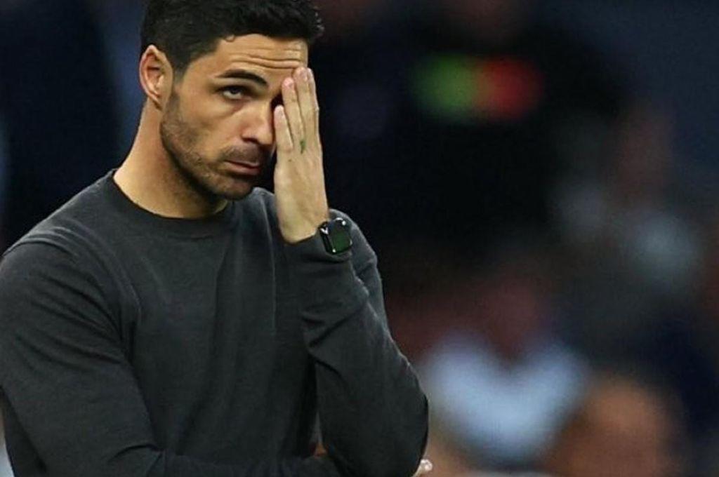 Arteta se cansó de ellos: Tras perder la Premier League en la última fecha, Arsenal anunció la salida de 19 jugadores