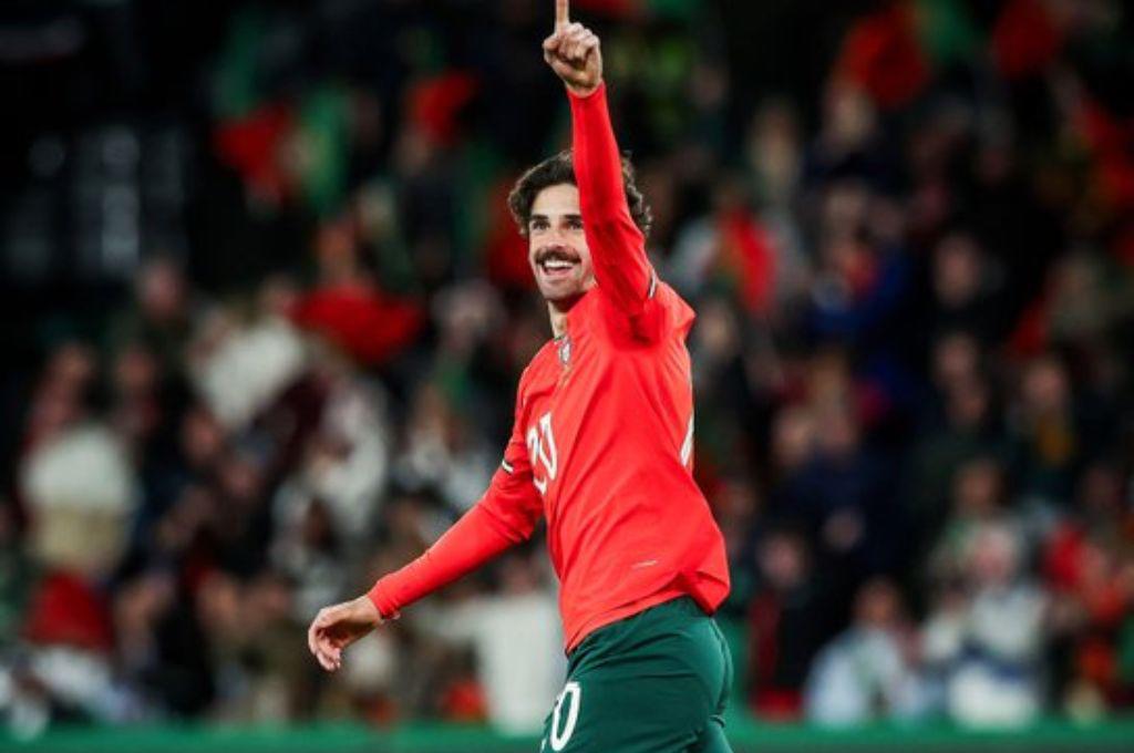 Cristiano Ronaldo devuelve la burla; Modric se encaró con Mbappé en la eliminación de Croacia y Pedri hizo magia con España