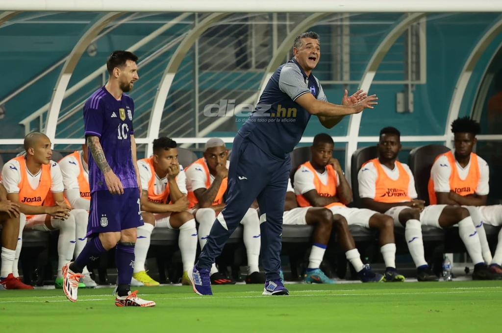 Diego Vázquez compara a Honduras con Italia tras ser goleados ante Argentina: “Quizá hizo menos de lo que esperábamos”