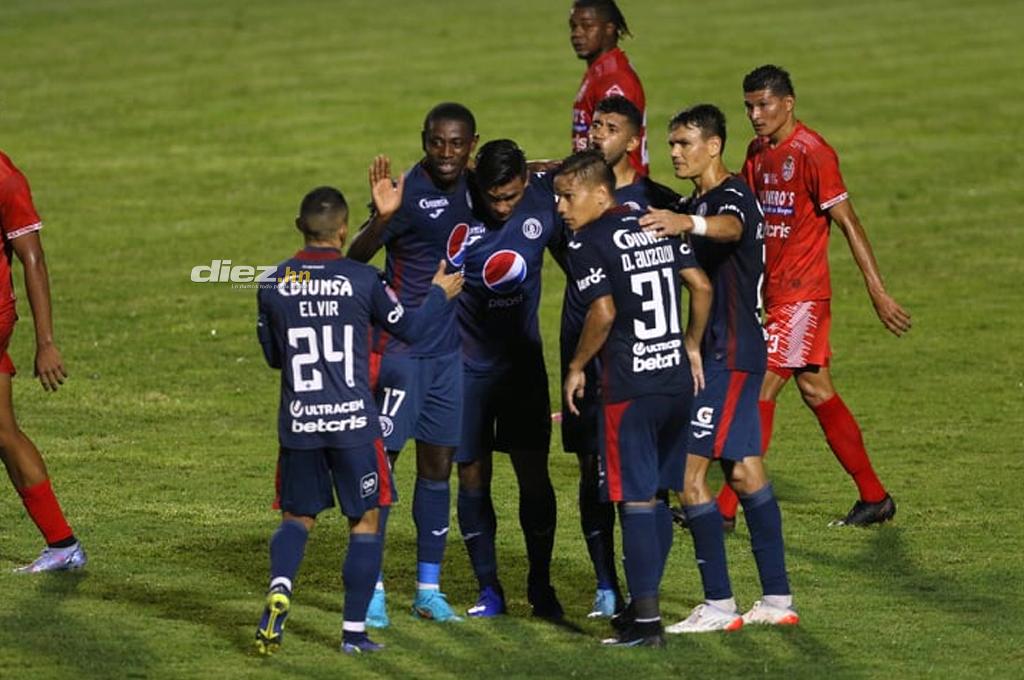 ¡Motagua recetó paliza histórica al Real Sociedad; Vida goleó al Real España en el Excélsior y Olimpia cayó frente a Victoria!