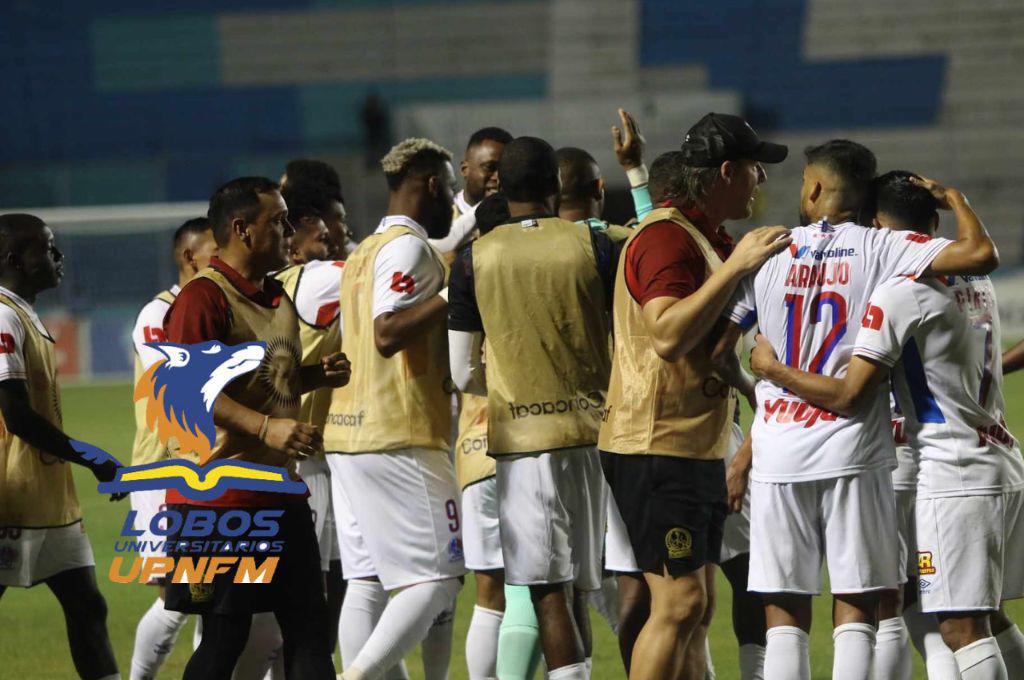 OFICIAL: Jugador solicitó a Troglio salir del Olimpia y se va de préstamo a los Lobos de la UPNFM para el Apertura 23-24