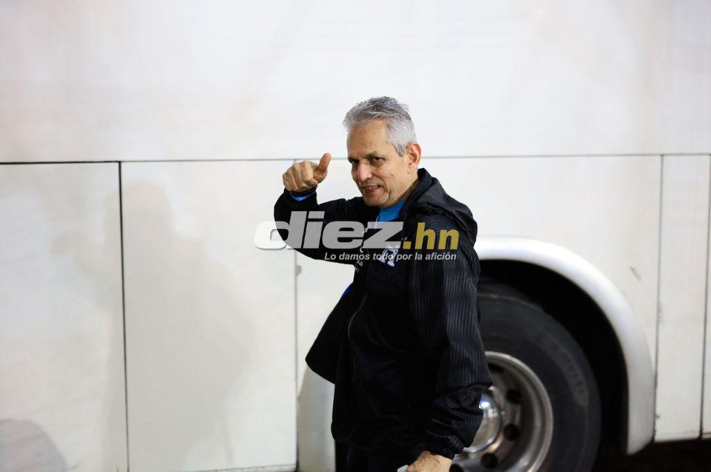 Las primeras imágenes de Yustin Arboleda con la camisa de la Selección de Honduras y un invitado especial en el entreno