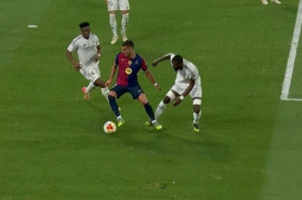 El doble error de Ancelotti, los penales que el VAR no sancionó y el héroe que nadie esperaba en el título 32 del Barcelona en la Copa del Rey