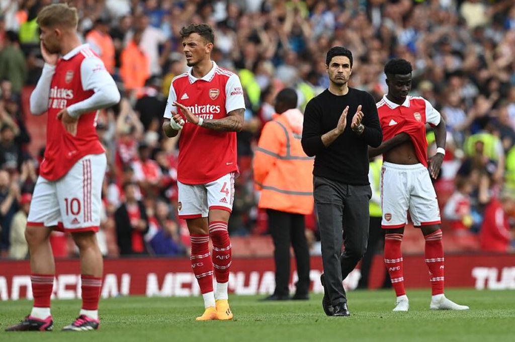Arteta se cansó de ellos: Tras perder la Premier League en la última fecha, Arsenal anunció la salida de 19 jugadores