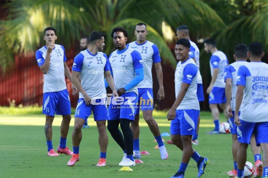 Así fue el último entreno de Honduras: El regalo de Alberth Elis y el “Bolillo” afinó su 11 titular