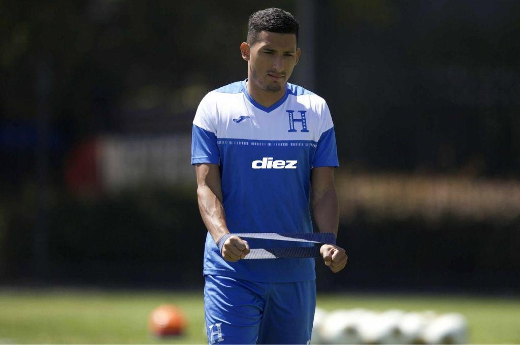 Selección de Honduras recibe visita de lujo, sonrisas y Rueda define su 11 titular; así fue el último entreno previo a enfrentar a México