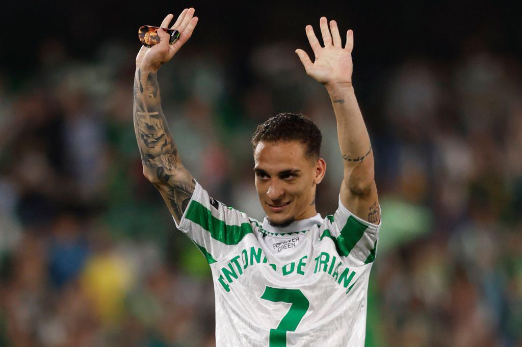 Fracasó con el United y llegaría al Barcelona, se le cae un fichaje a Xabi Alonso y Guardiola desea a una estrella de Flick